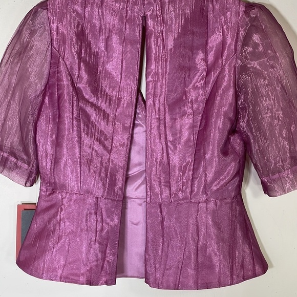 NWT. JS Collections 8 3D Floral Zipper Back Organza Blouse. - Picture 13 of 13